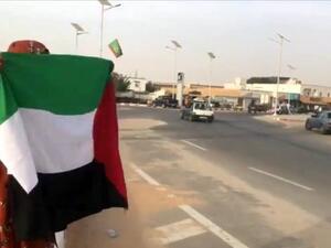 موريتانية تتظاهر وحدها يومياً أمام السفارة الاميركية في نواكشوط