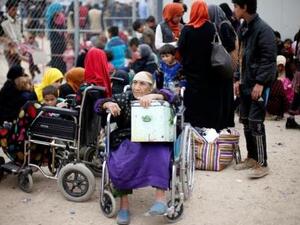 مئات يفرون من الموصل وآخرون يعودون لمناطق كانت تحت سيطرة داعش
