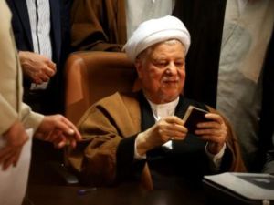 الرئيس الإيراني السابق على أكبر هاشمي رفسنجاني