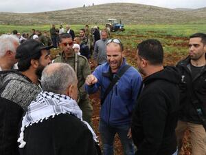 مستوطنون يهاجمون تظاهرة قرب رام الله