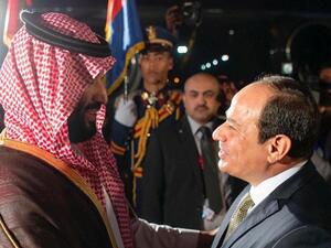 الرئيس المصري عبد الفتاح السيسي مرحبا بولي العهد السعودي محمد بن سلمان 