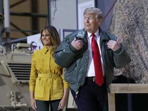 ترامب وزوجته ميلانيا يقومان بزيارة مفاجئة للعراق

