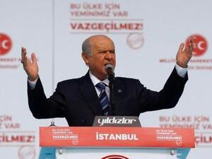 دولت بهجلي زعيم حزب الحركة القومية