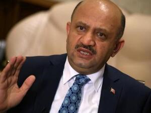 وزير الدفاع التركي فكري إيشق