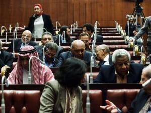 Members of the Egyptian constitutional committee prepare to vote on the new constitution in Cairo. [presstv]