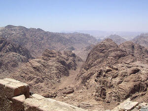 View from Mount Sinai (Wikimedia Commons/ Wilson44691)