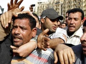 فرنسا تدعو إلى انبثاق القوى الديمقراطية