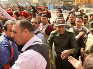 رئيس المجلس العسكري الحاكم في مصر المشير طنطاوي