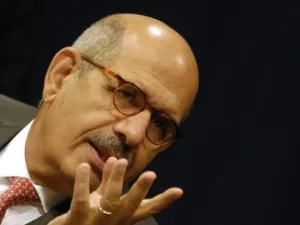 البرادعي الحائز على جائزة نوبل للسلام عام 2005