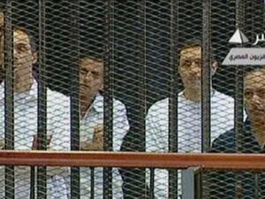 الرياض لم  تطلب العفو عن مبارك