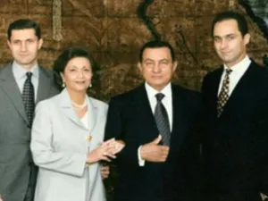 حبس سوزان مبارك 15 يوما