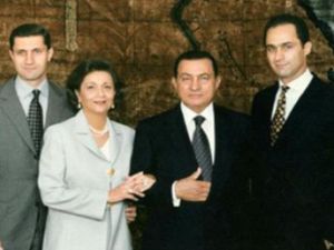 حبس سوزان مبارك 15 يوما