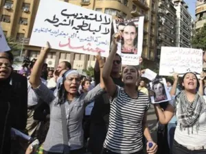 واشنطن ترسل عسكريا للقاهرة لابلاغها احترامها للقضاء 