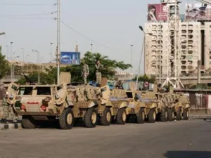 مدرعات تابعة للجيش المصري