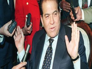 رئيس وزراء مصر الدكتور كمال الجنزوري