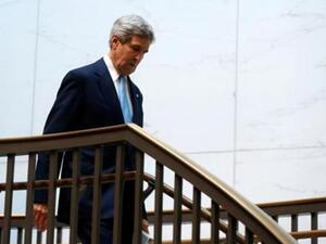U.S. Secretary of State John Kerry arrives on Capitol Hill before he briefs members of the Senate Banking Committee behind closed doors about Iran and his recent negotiations in Europe, November 13, 2013. [REUTERS]