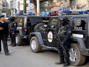 عناصر من الأمن المصري