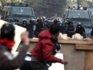 من الصدامات التي شهدها ميدان التحرير مؤخرا