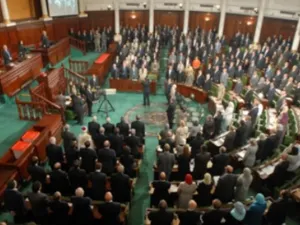 استنكر حزب النهضة الهتافات المعادية للسامية