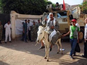 يحق لأكثر من 50 مليون مصري من بين سكان عددهم 82 مليون نسمة الإدلاء بأصواتهم