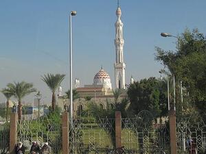 The program comes within the framework of the bank's Country Partnership Framework (CPF) for 2015–19, which provides about $8B for supporting Egypt's economy. (Wikimedia Commons)