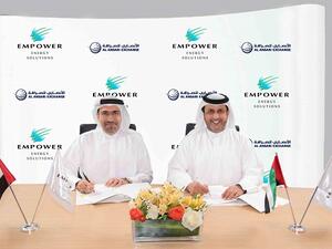 خلال توقيع الاتفاقية 