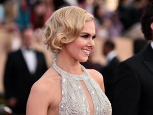 Broadway star Laura Bell Bundy in Temraza at the SAG Awards Jan 30,2016. (AFP)