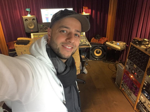 Maher's latest album will feature five Turkish songs and a duet with Turkish artist Mustafa Ceceli. (Instagram)