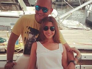 Nancy Ajram and her hot hubby livin' the high life on a yacht. (Facebook)