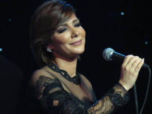 Asala Nasri can't keep her eyes dry when it's time to sing about Syria. (Image: Facebook)