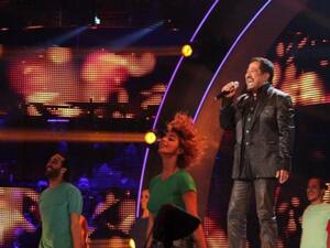 Cheb Khaled lights up the stage Friday night on Arab Idol