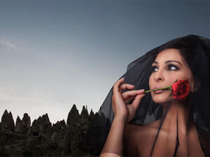 Elissa's love life remains a mystery