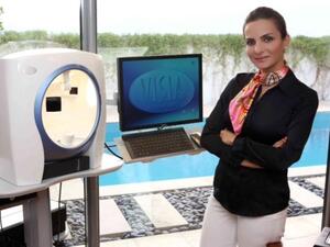 التقشير الألماسي تقنية حديثة للحصول على بشرة النجوم والمشاهير