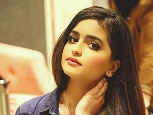 الفنانة الشابة حلا الترك