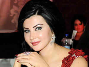 الفنانة السورية جيني إسبر