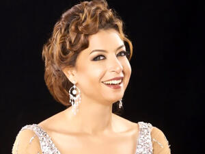 الفنانة منال سلامة