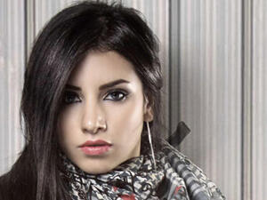 المطربة مروة نصر