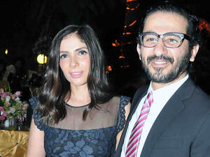 الفنانة منى زكي وزوجها الفنان أحمد حلمي