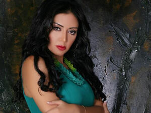 الفنانة رانيا يوسف