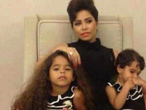 الفنانة شيرين عبدالوهاب مع ابنتيها