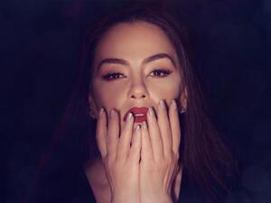 الفنانة شيريهان