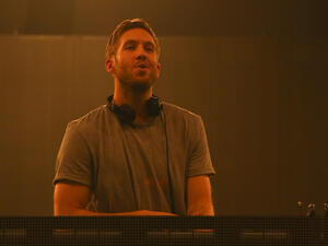 Calvin Harris doing his thing. (Debby Wong - Shutterstock.com)
