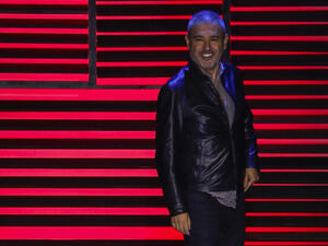 To brash Jazz music worthy of a party hosted by F. Scott Fitzgerald’s The Great Gatsby, Saab put on his dancing shoes for an exuberant ode to the roaring 20s. (Source: FashionStock.com -  Shutterstock)