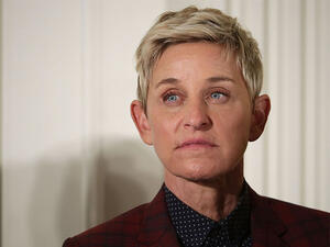 Ellen Degeneres' father passed away at age 92. /AFP