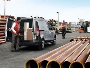 "رينو البابطين" تستمر بعرضها على "رينو دوكر" استأجرها بـــ 99 دينار شهرياً أو اشتريها مقابل 2999 دينار كويتي 