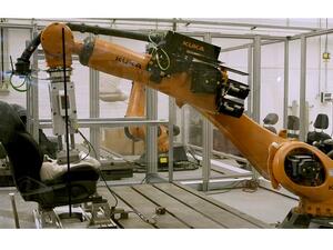 جهاز اختبار 'روبات' Robutt من فورد 