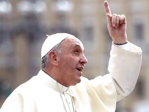 As Lebanon's garbage piles grow higher, is there inspiration to be found in the Catholic world's trail-blazing Pope Francis?  (AFP/Filippo Monteforte)