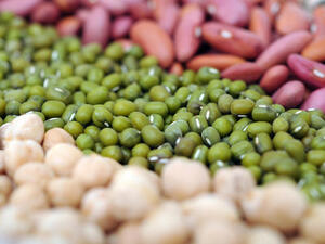 Lowered international food prices have helped curb inflation in the GCC. (Image credit: Shutterstock)