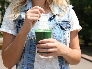 مشروب طبيعي لعلاج جرثومة المعدة وانتفاخ البطن المصاحب 