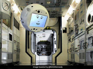 CIMON 'Flying Brain' Designed To Follow German Astronaut. (Twitter/ NASA)
